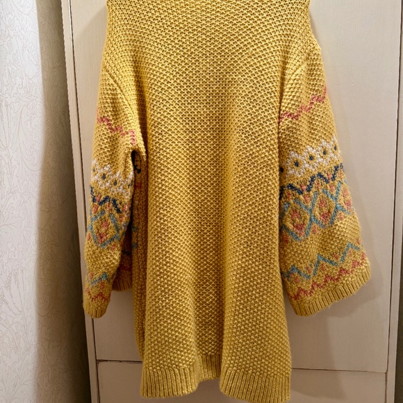 Sundance Yellow Icelandic Style Cardigan Duster - Picture 3 of 5